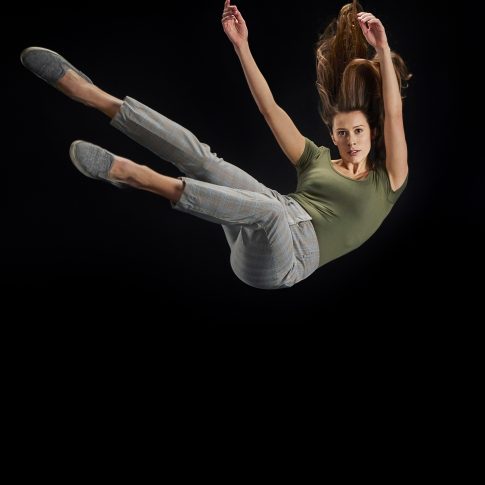 Flying - Performing Arts - HarderLee