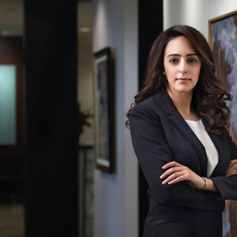 Women Lawyer Portrait - Portrait - HarderLee