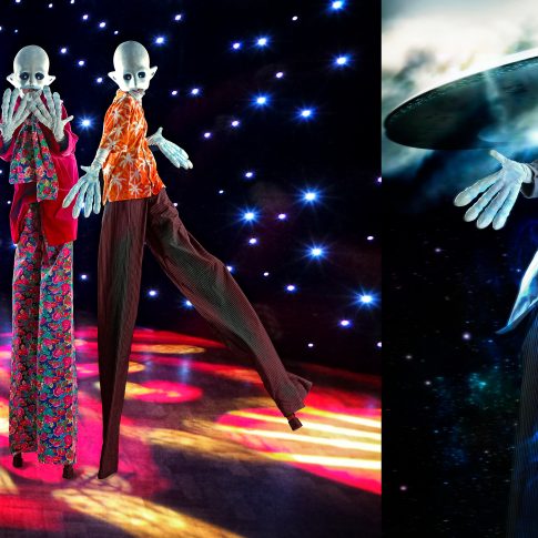 aliens disco dancing - performing arts - harderlee